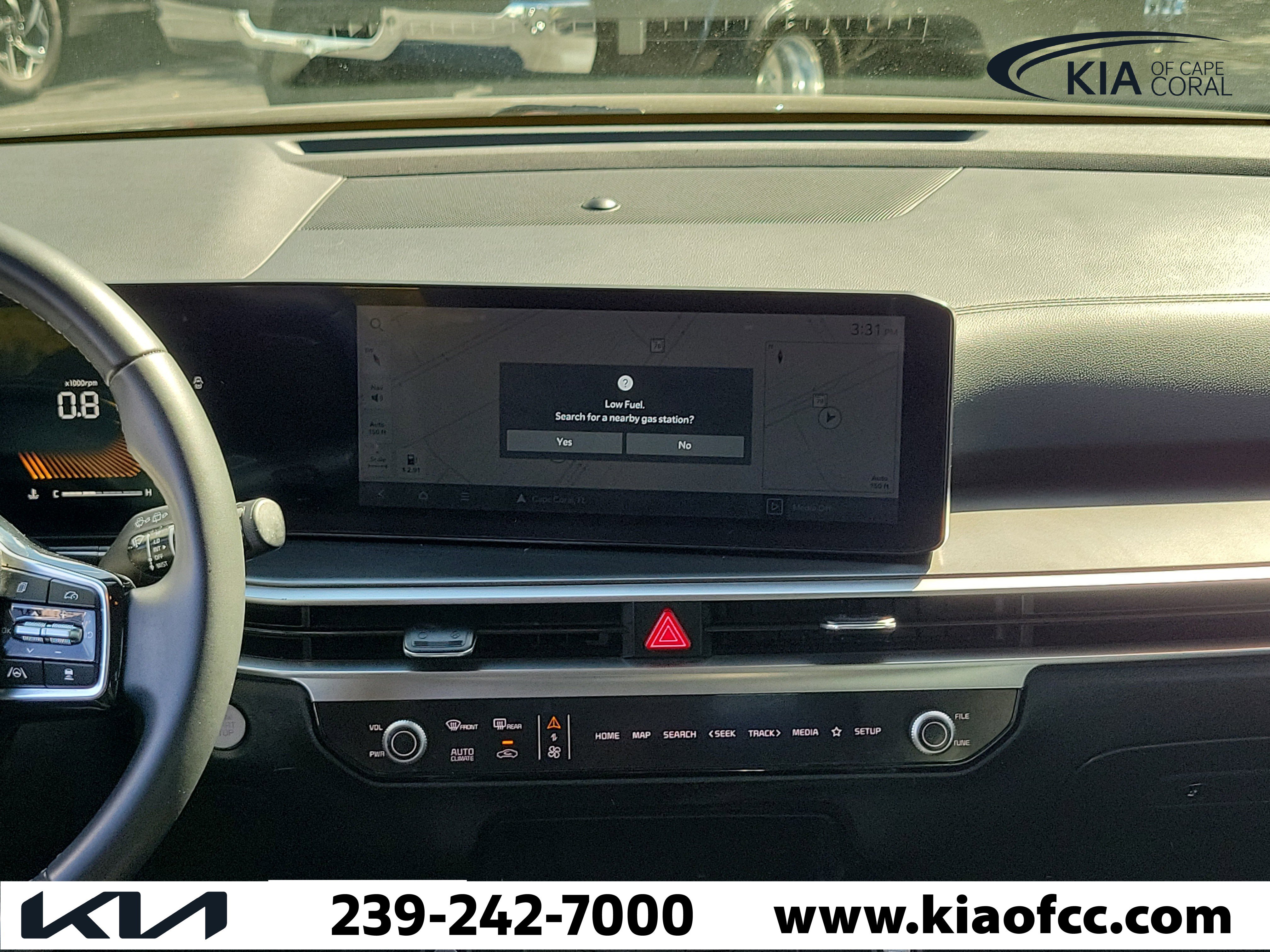 Certified 2024 Kia Sorento S FWD image 19