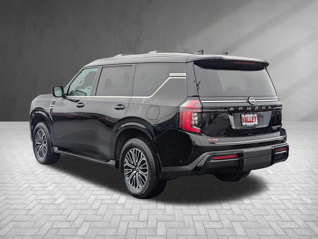 Used 2025 Nissan Armada Platinum image 9