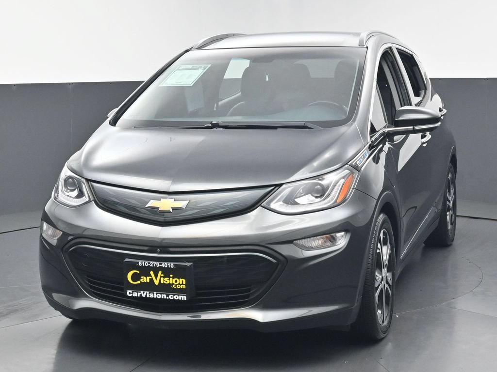 Used 2019 Chevrolet Bolt Premier w/ Infotainment Package FWD image 7