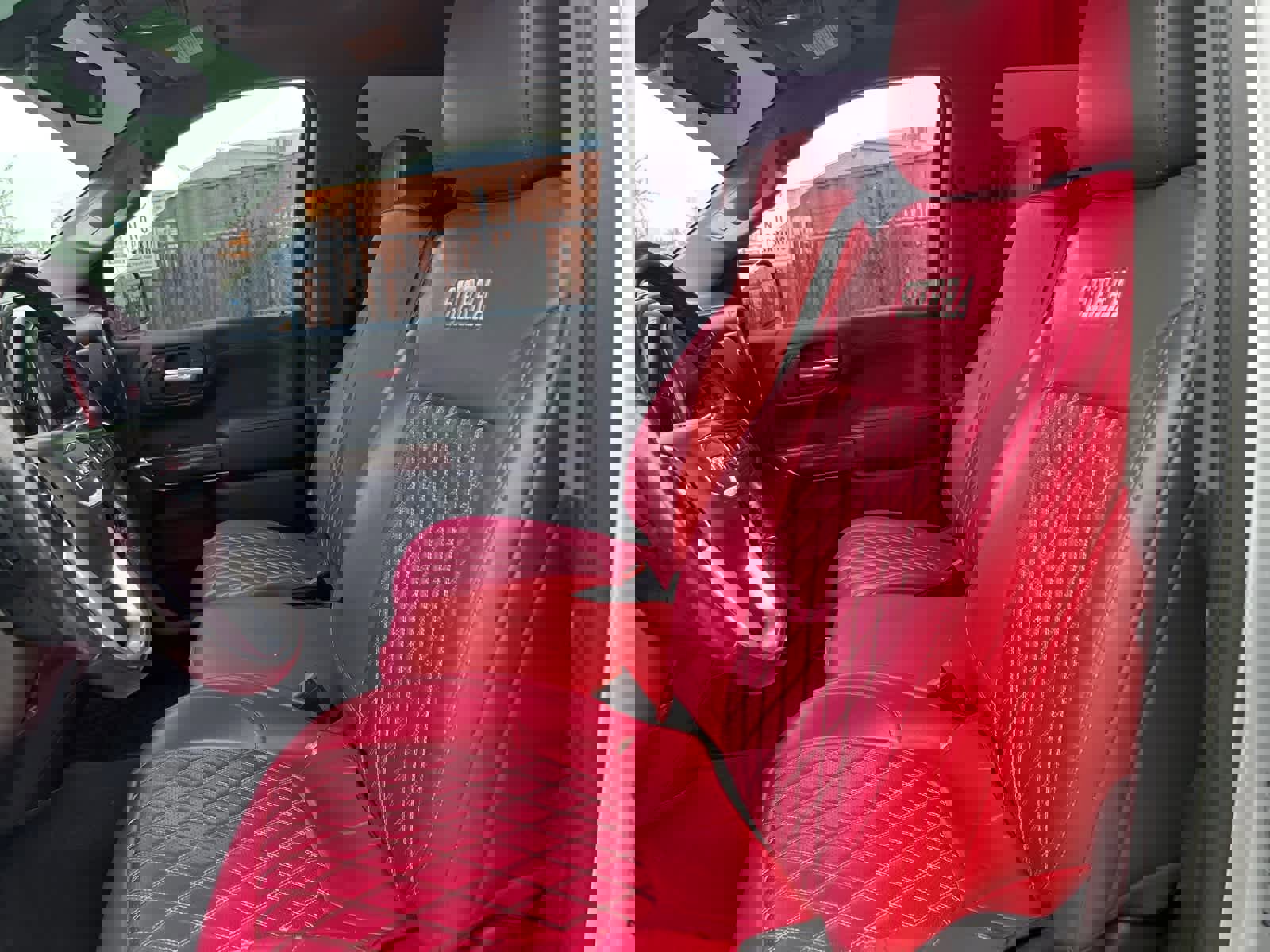 Used 2019 GMC Sierra 1500 SLE w/ SLE Value Package image 28