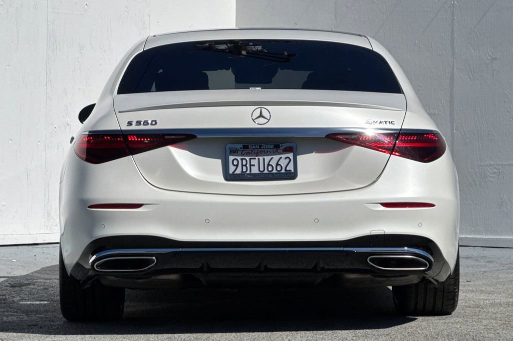 Used 2022 Mercedes-Benz S 580 4MATIC Sedan image 4