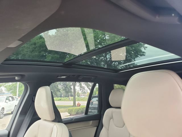 Used 2026 Volvo XC90 B6 Ultra w/ Protection Package AWD/4WD image 14