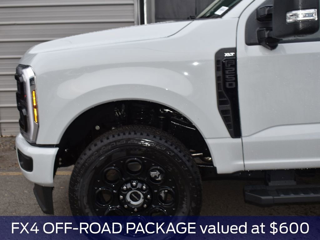 New 2026 Ford F250 XLT w/ XLT Premium Package image 6
