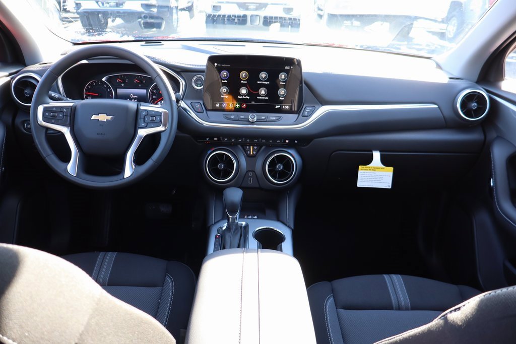 New 2026 Chevrolet Blazer LT w/ Convenience Package image 18