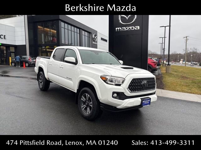 Used 2018 Toyota Tacoma TRD Sport w/ Technology Package video 1