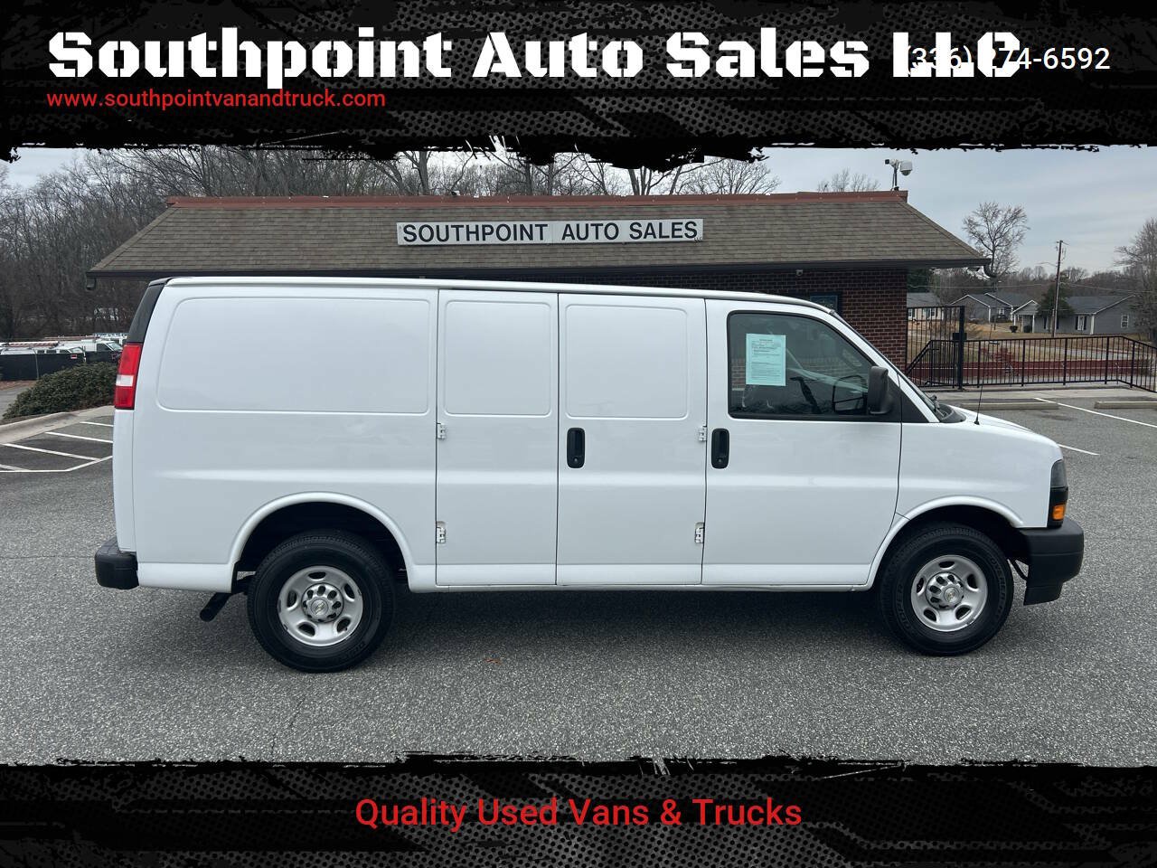 Used 2020 Chevrolet Express 2500 w/ Driver Convenience Package RWD image 1