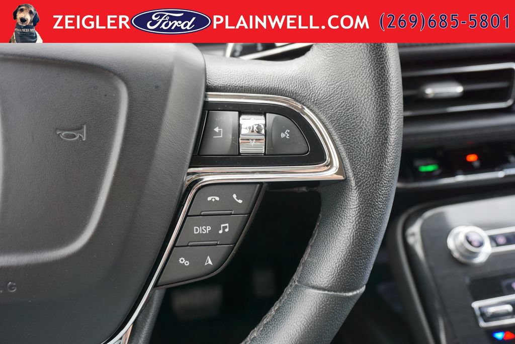 Used 2022 Lincoln Nautilus AWD w/ Premium Package image 26