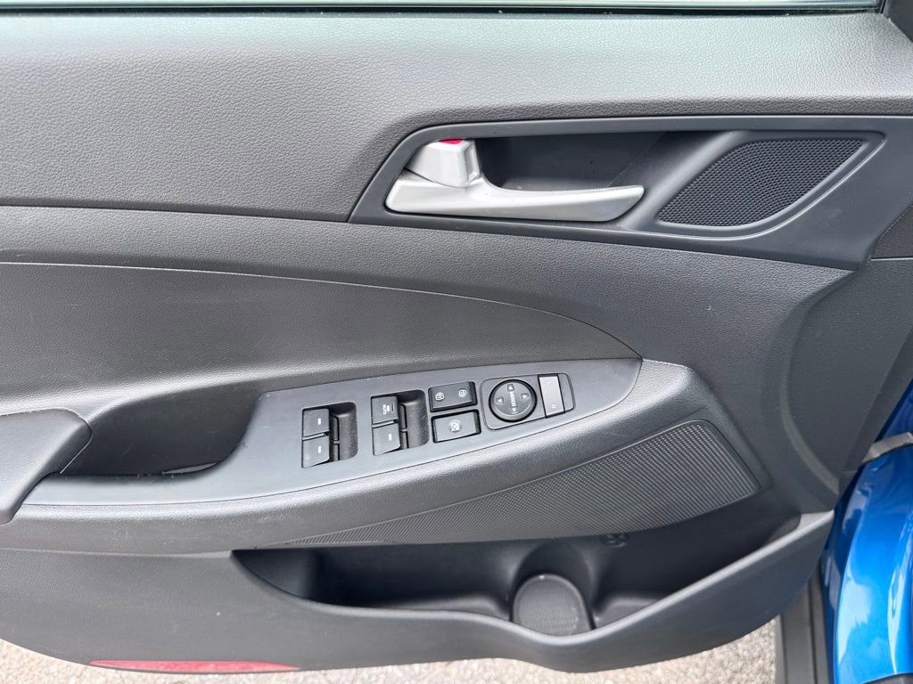 Used 2021 Hyundai Tucson Value AWD/4WD image 9