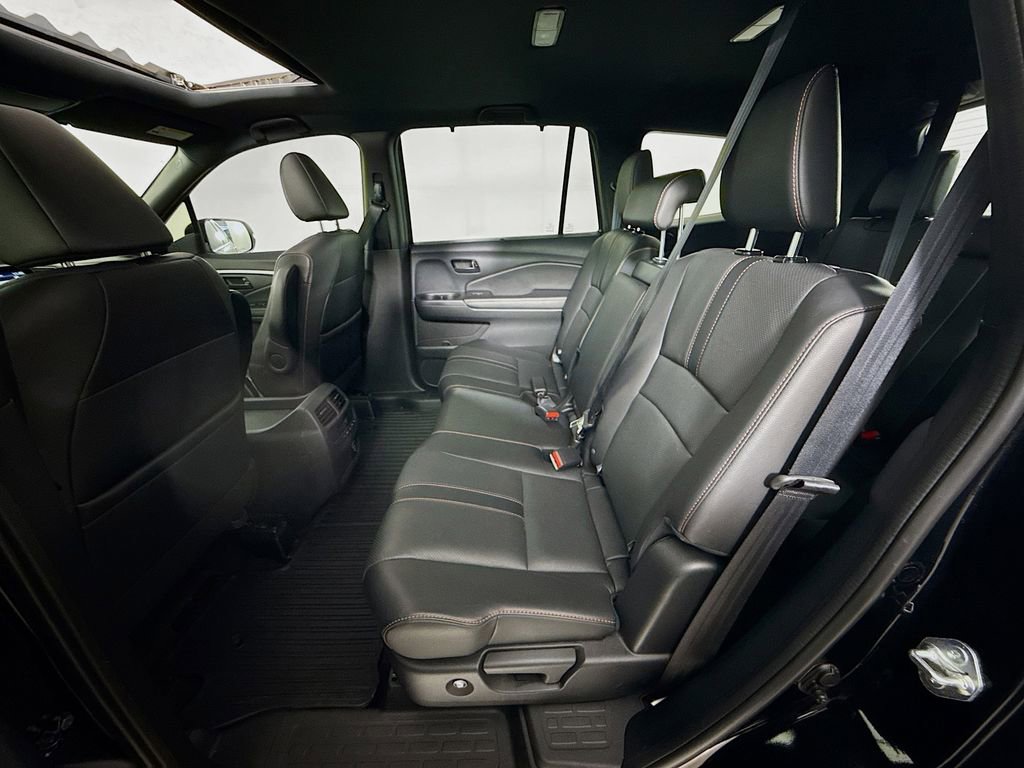 Used 2022 Honda Pilot TrailSport image 32