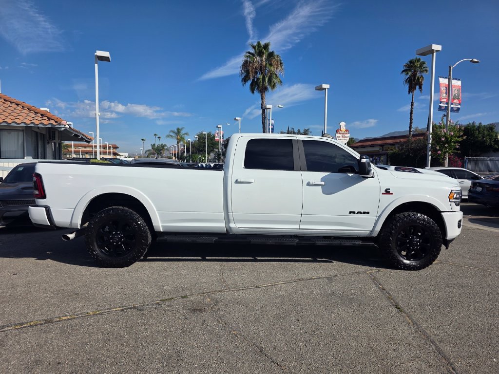 Used 2024 RAM 3500 Laramie w/ Night Edition AWD/4WD image 4