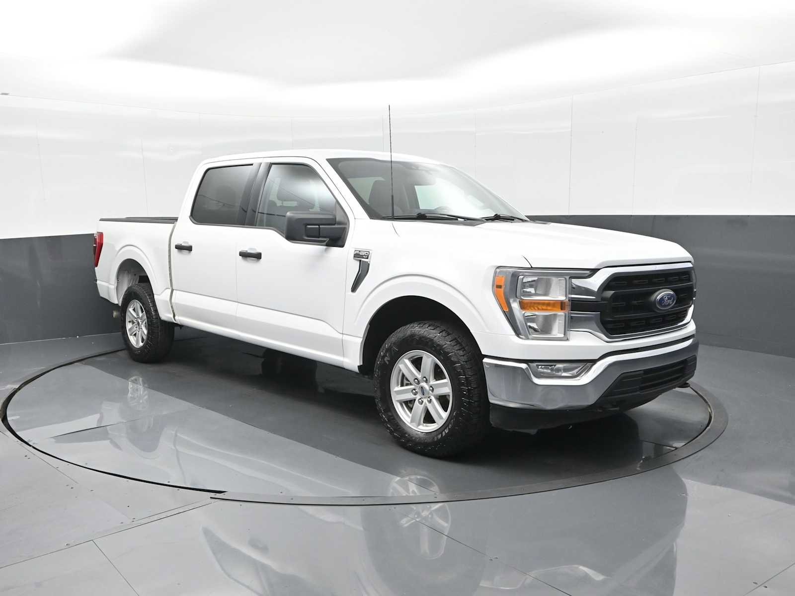 Used 2022 Ford F150 XLT w/ Equipment Group 301A Mid