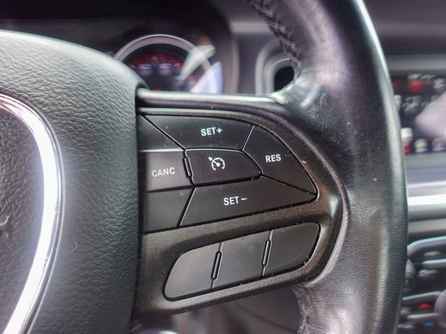 Used 2021 Dodge Charger SXT RWD image 14