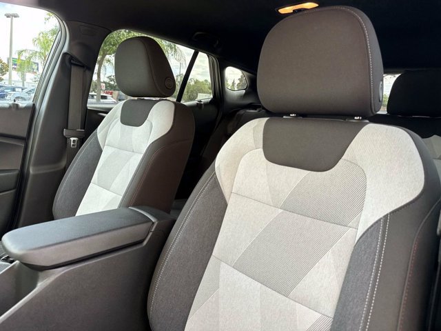 Used 2024 Chevrolet Trax RS w/ Driver Confidence Package FWD image 20