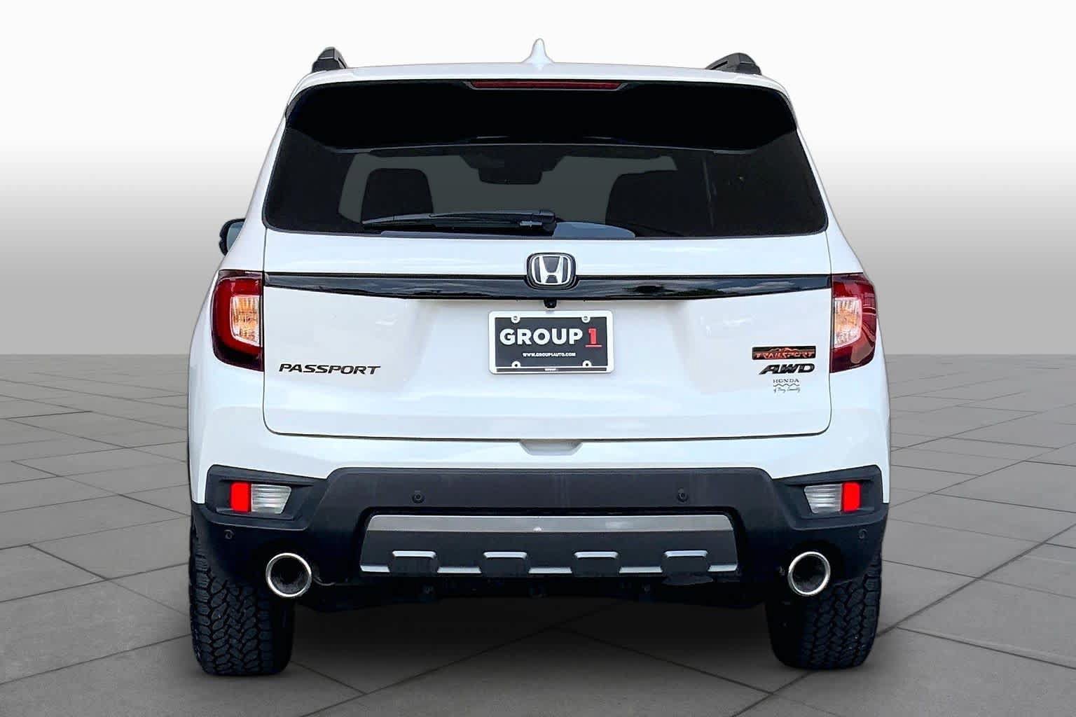 Used 2025 Honda Passport TrailSport image 5