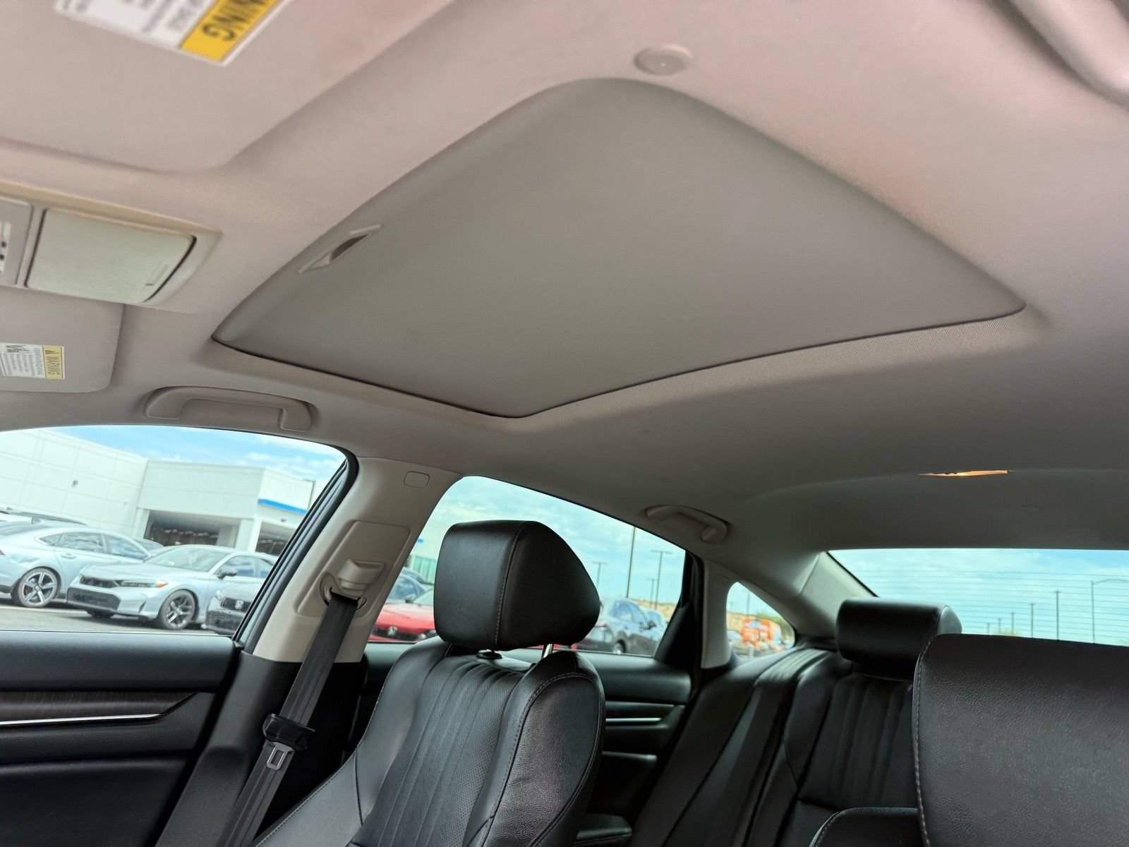 Used 2022 Honda Accord EX-L image 15