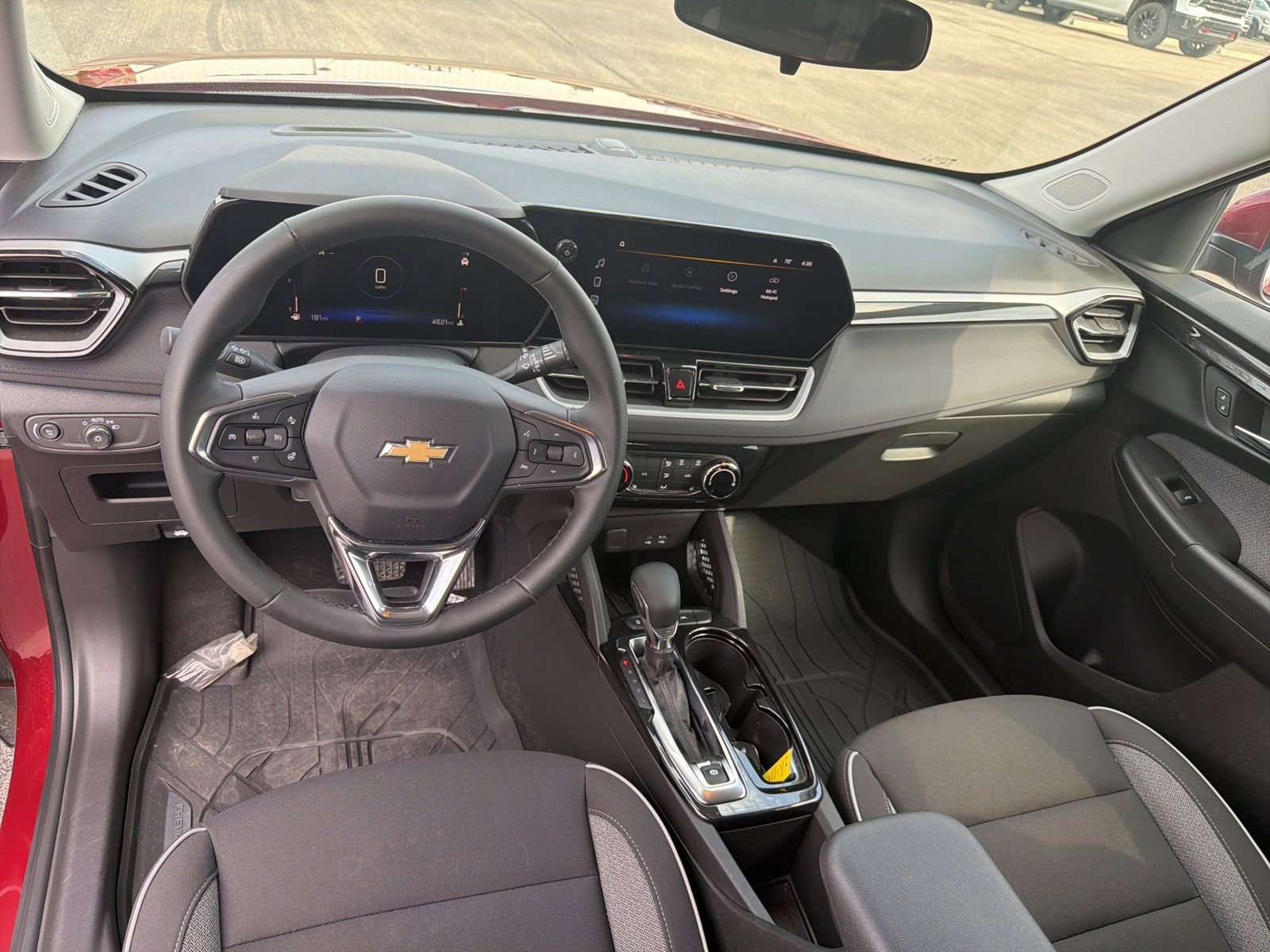 Used 2024 Chevrolet TrailBlazer LT w/ LT Cold Weather Package image 20