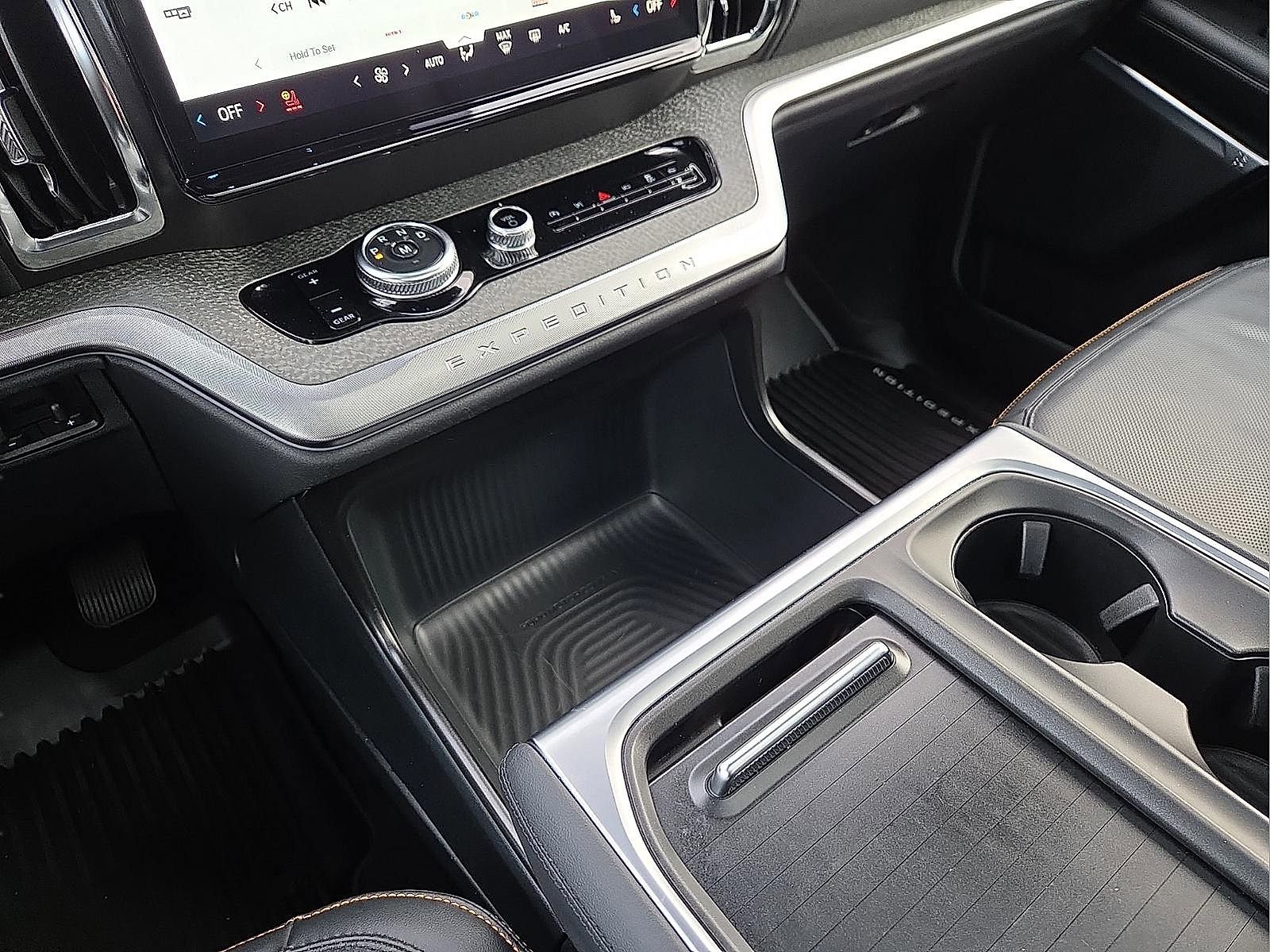 Certified 2025 Ford Expedition Tremor image 25