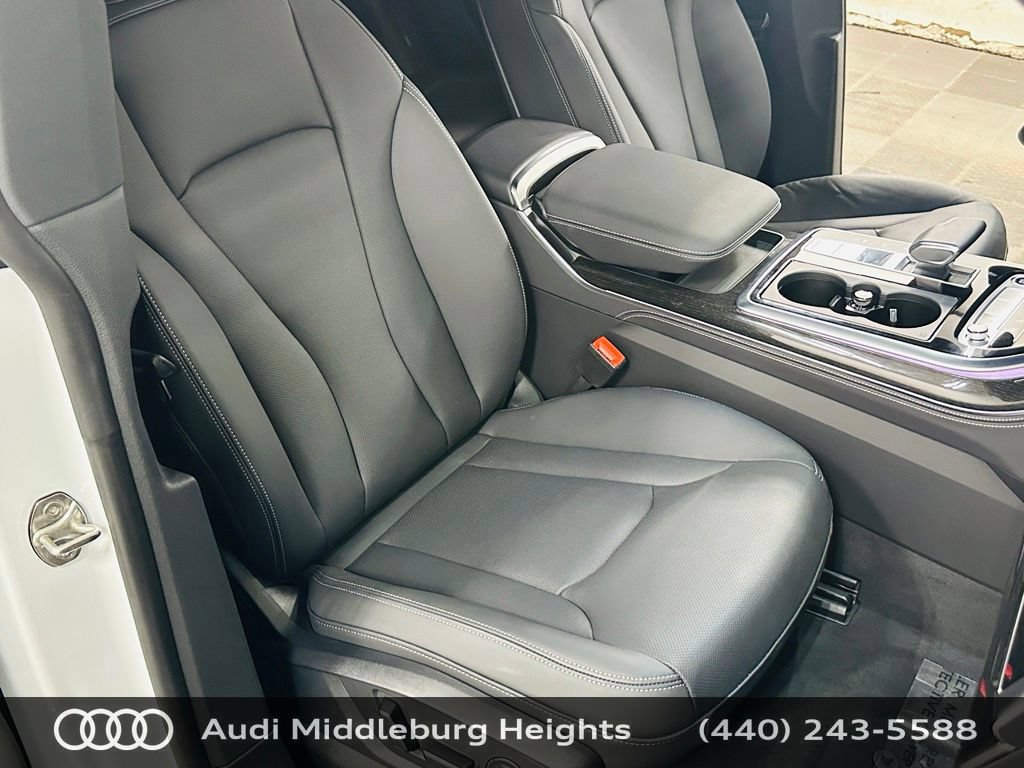 Certified 2026 Audi Q8 Premium Plus AWD/4WD image 28