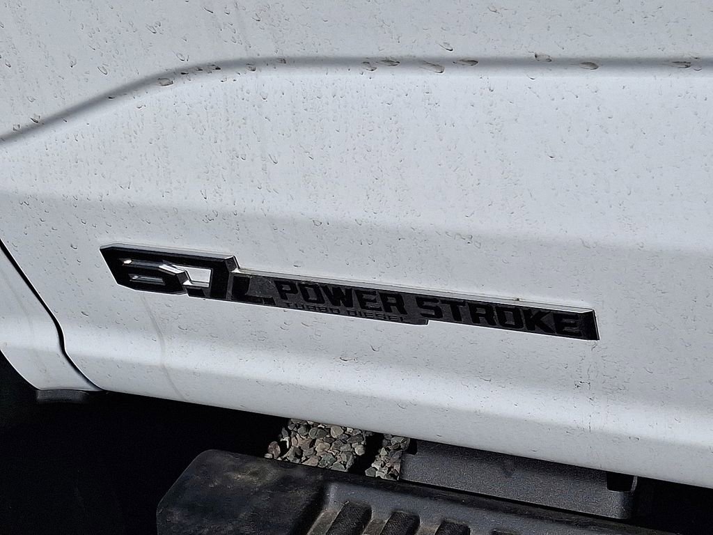 New 2025 Ford F550 4x4 Regular Cab Super Duty image 16