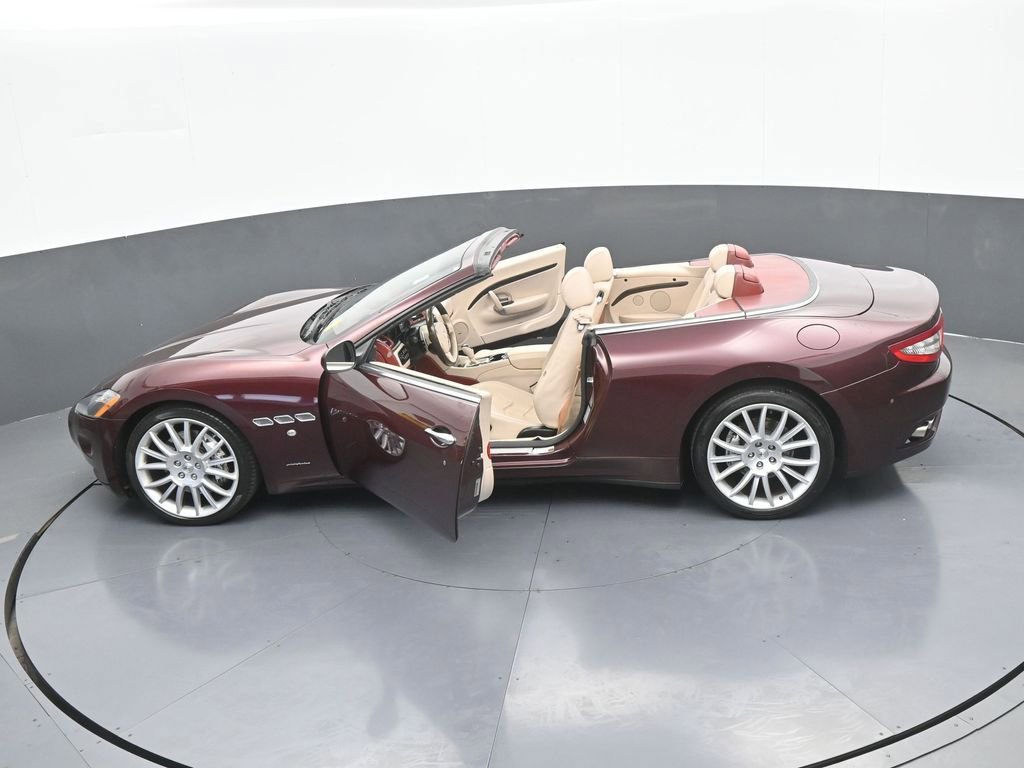 Used 2015 Maserati GranTurismo Convertible image 57