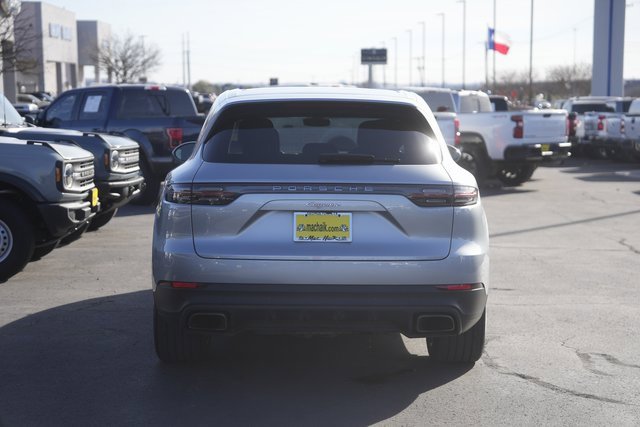 Used 2021 Porsche Cayenne image 7
