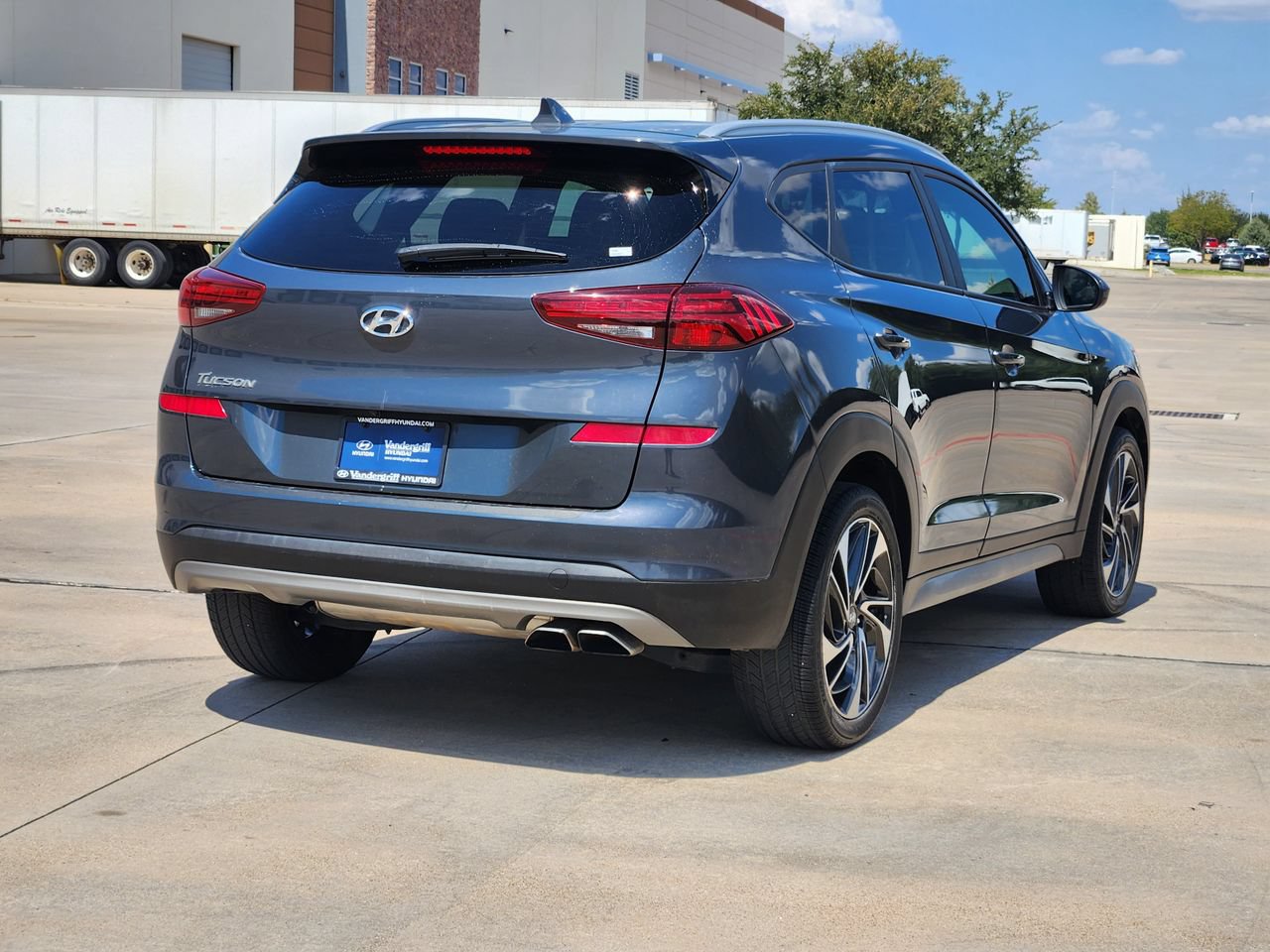 Used 2021 Hyundai Tucson Sport w/ Cargo Package FWD image 4