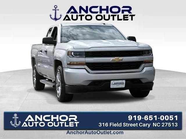 Used 2018 Chevrolet Silverado 1500 Custom w/ Custom Convenience Package RWD image 1
