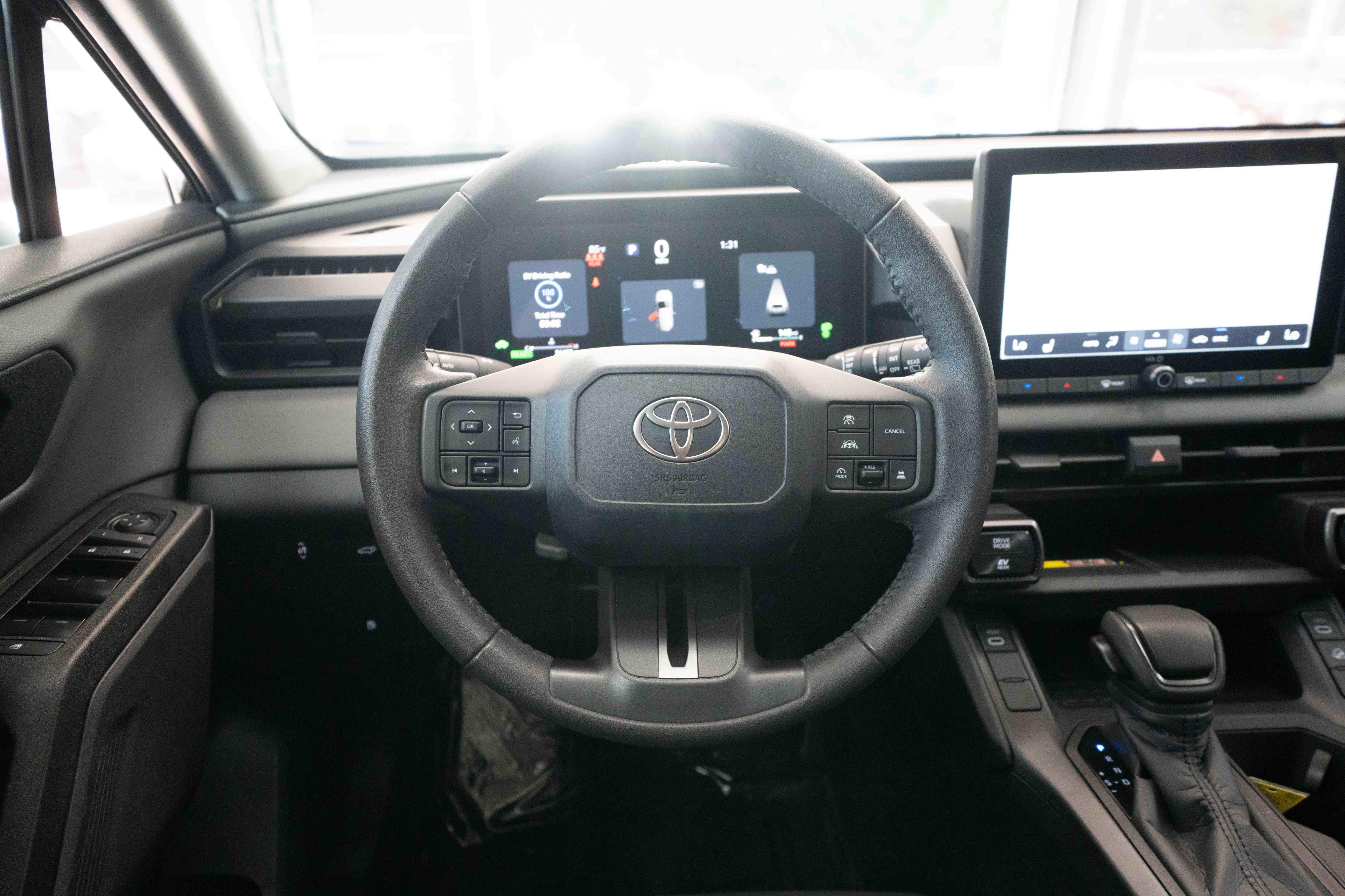 Used 2026 Toyota RAV4 XLE Premium AWD/4WD image 21