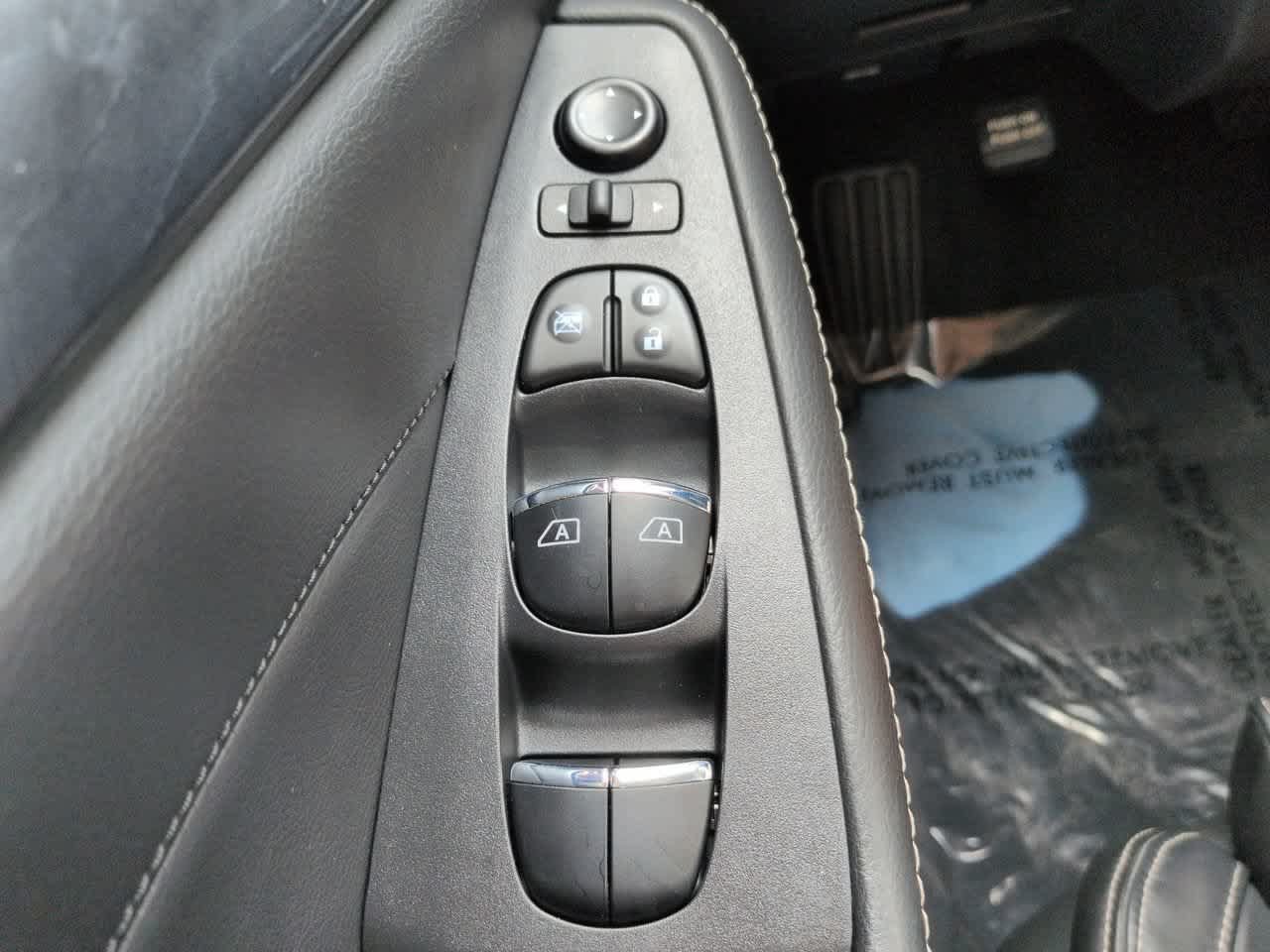 Used 2023 Nissan Maxima Platinum w/ Sport Mat Group FWD image 24