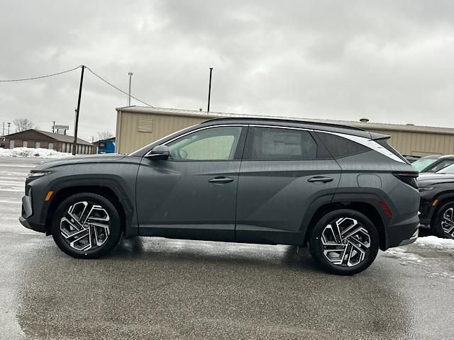 New 2026 Hyundai Tucson Limited FWD image 2