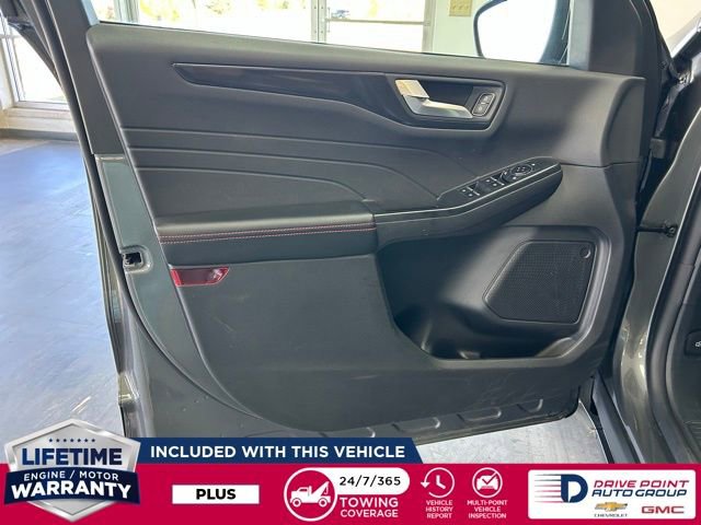 Used 2025 Ford Escape ST-Line Select image 14