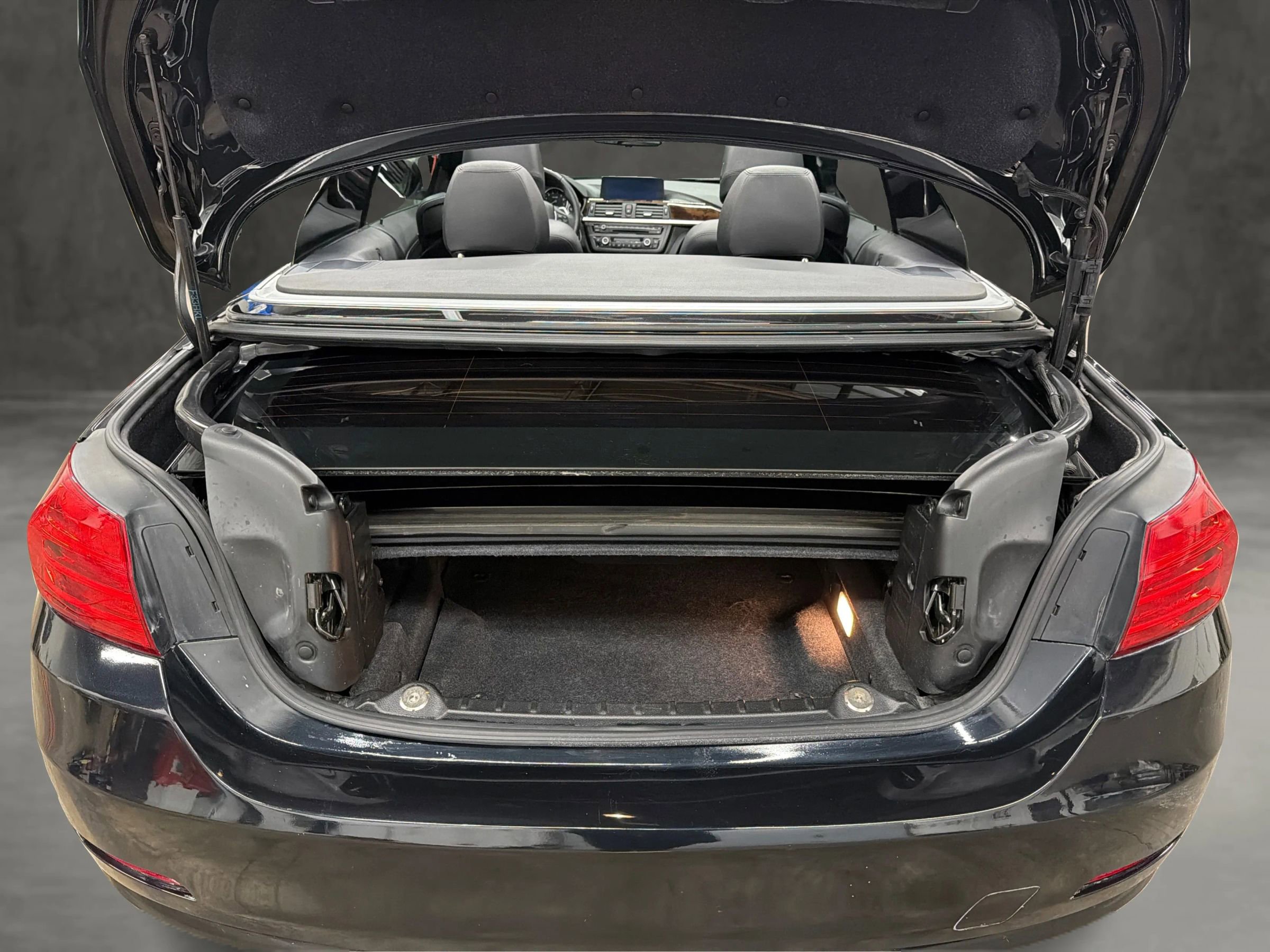 Used 2014 BMW 428i Convertible image 12