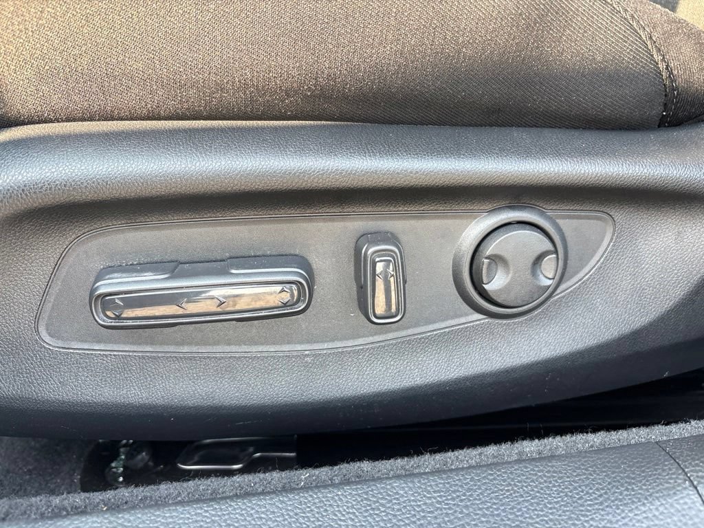 Used 2025 Honda Accord Sport image 16