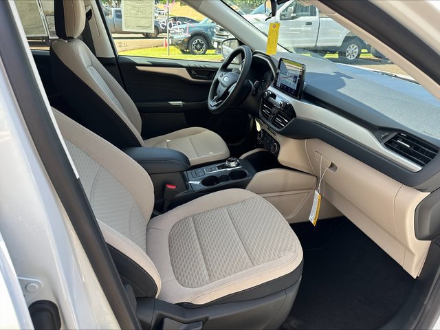 Used 2022 Ford Escape SE FWD image 9