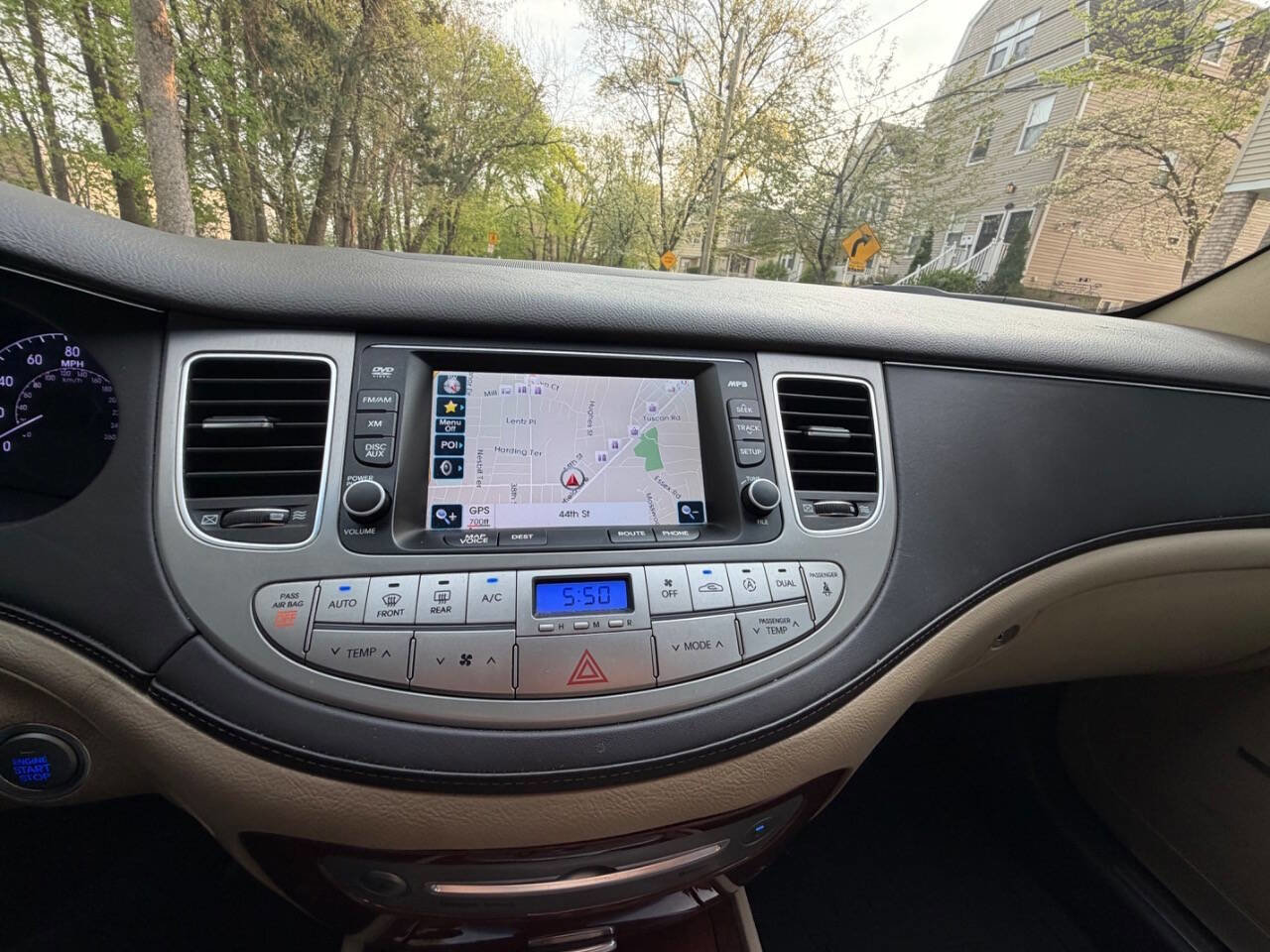 Used 2014 Hyundai Genesis 3.8 w/ Premium Package 02 image 13