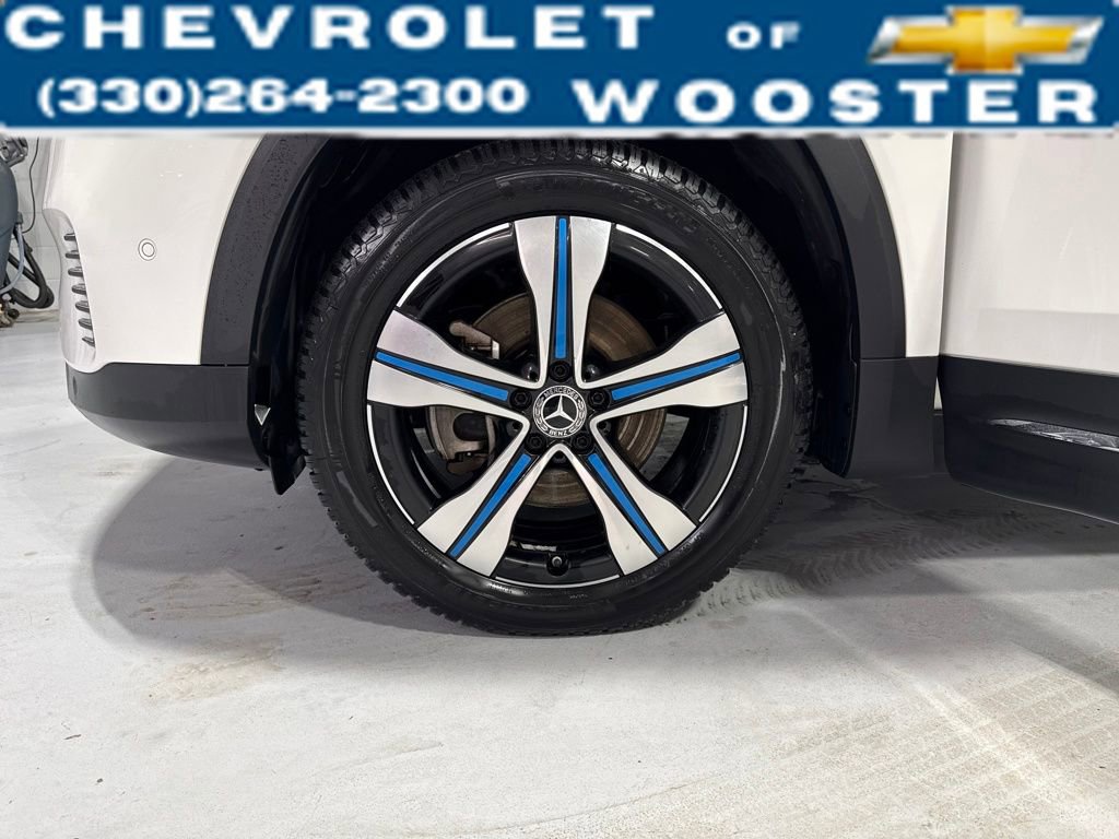 Used 2022 Mercedes-Benz EQB 300 4MATIC image 34