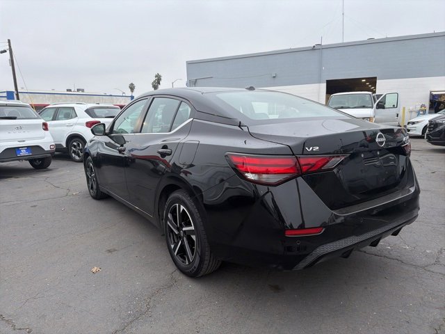 Used 2024 Nissan Sentra SV image 4