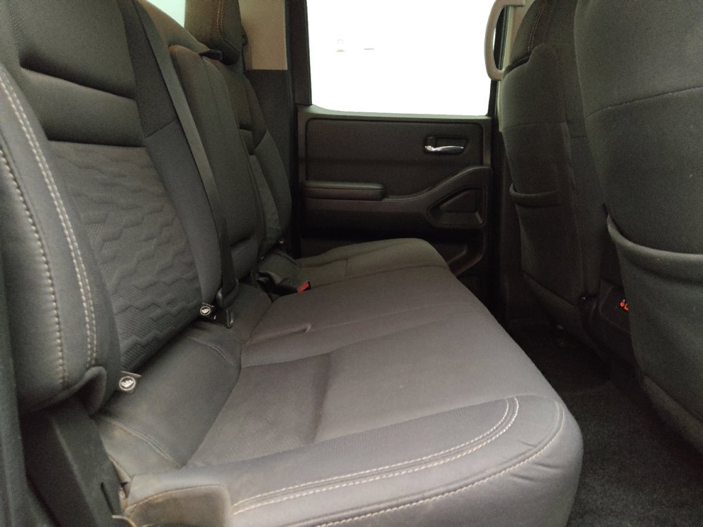 Used 2022 Nissan Frontier SV RWD image 19