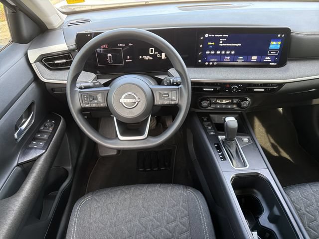 Certified 2026 Nissan Kicks SV w/ SV Premium Package AWD/4WD image 24