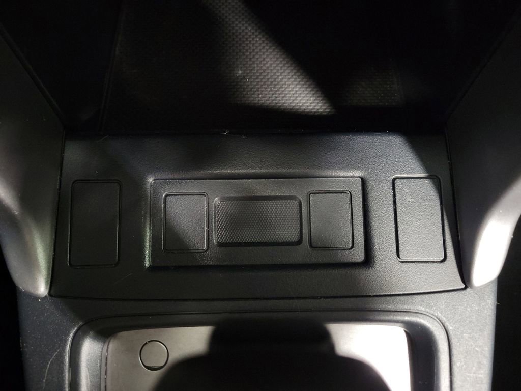 Used 2016 Subaru Forester 2.5i w/ Alloy Wheel Package AWD/4WD image 17