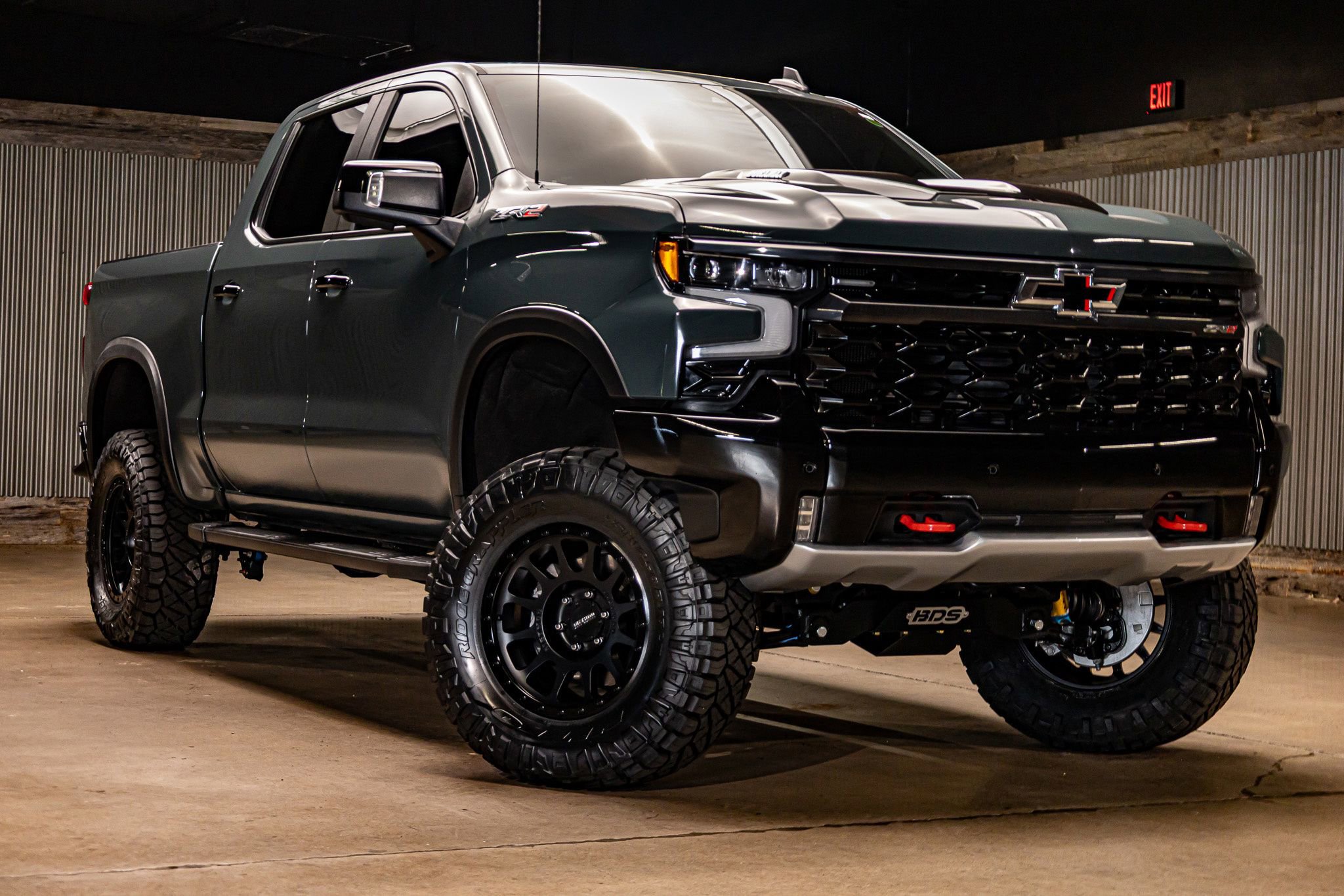 Used 2025 Chevrolet Silverado 1500 ZR2 w/ Technology Package