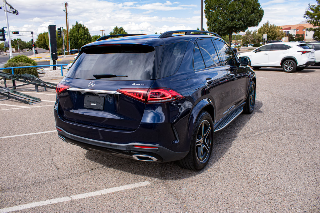 Used 2022 Mercedes-Benz GLE 450 4MATIC image 2