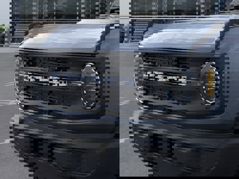 New 2025 Ford Bronco 4-Door image 19