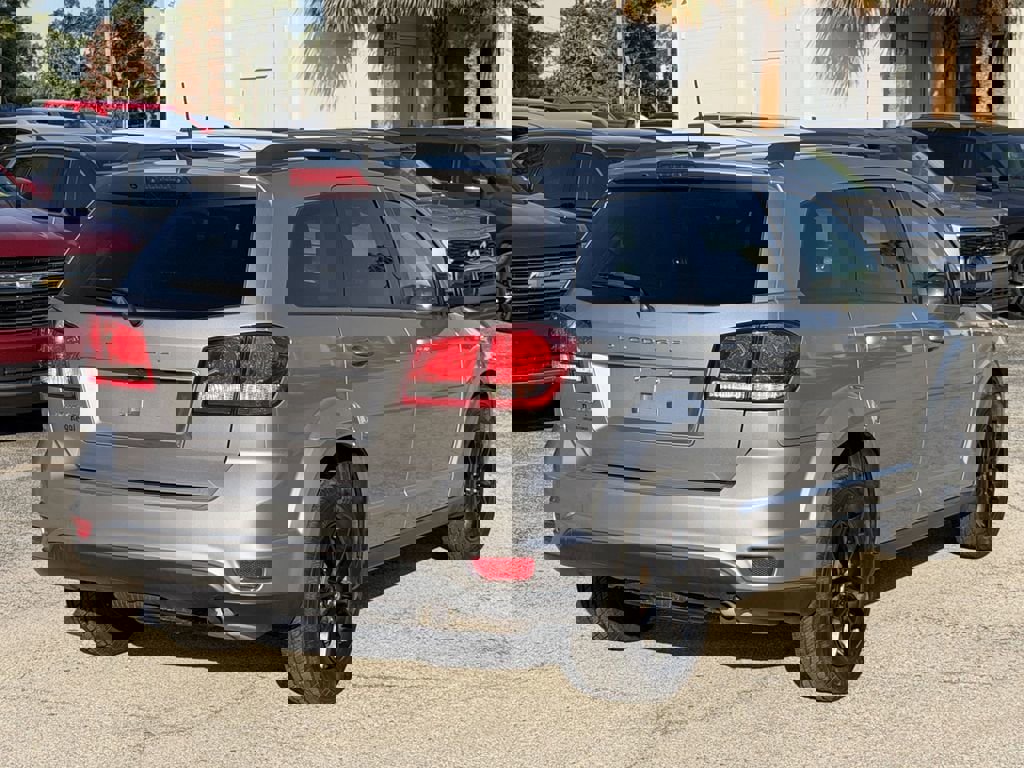 Used 2019 Dodge Journey SE w/ Connectivity Group image 5