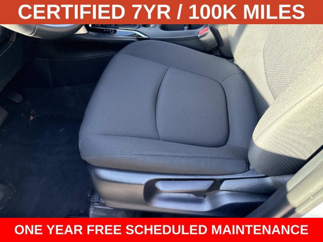 Used 2024 Toyota Corolla Cross LE FWD image 15