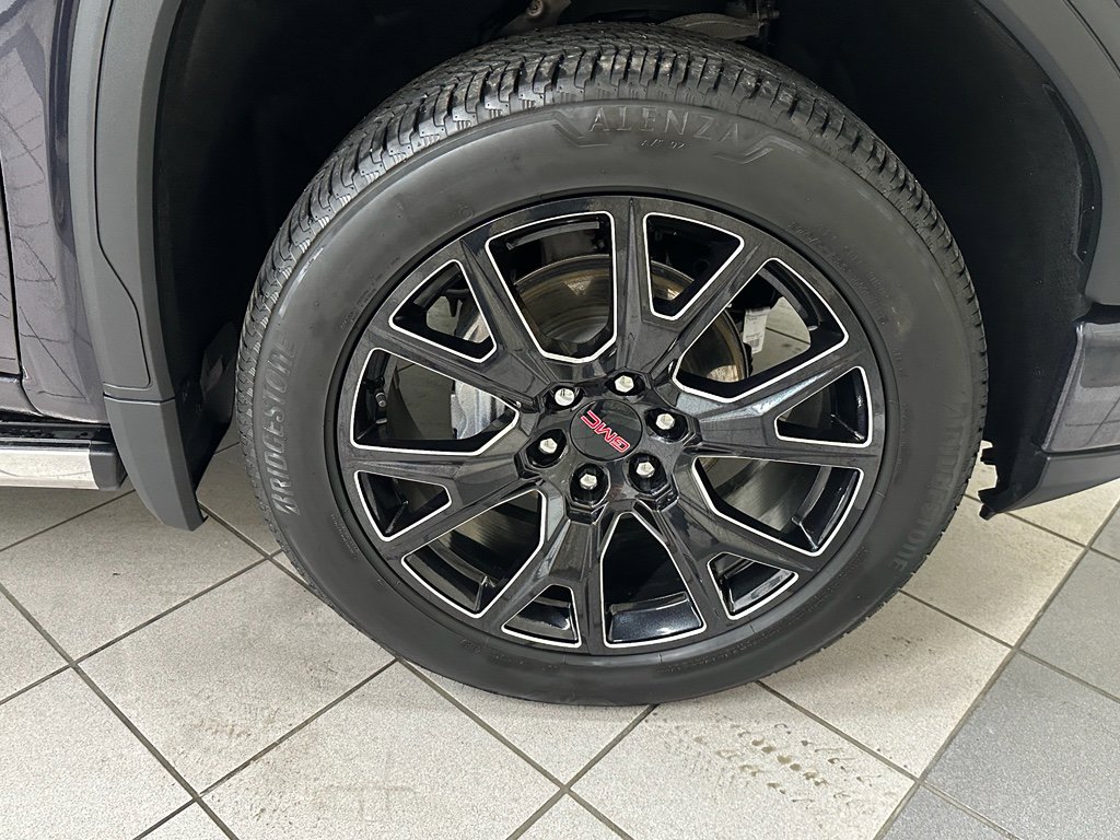 Used 2024 GMC Sierra 1500 Denali w/ Denali Reserve Package image 14