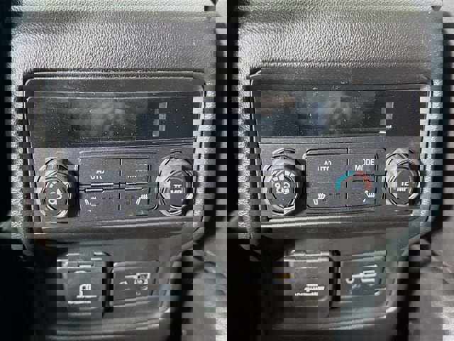 Used 2023 GMC Acadia Denali w/ Denali Ultimate Package image 27