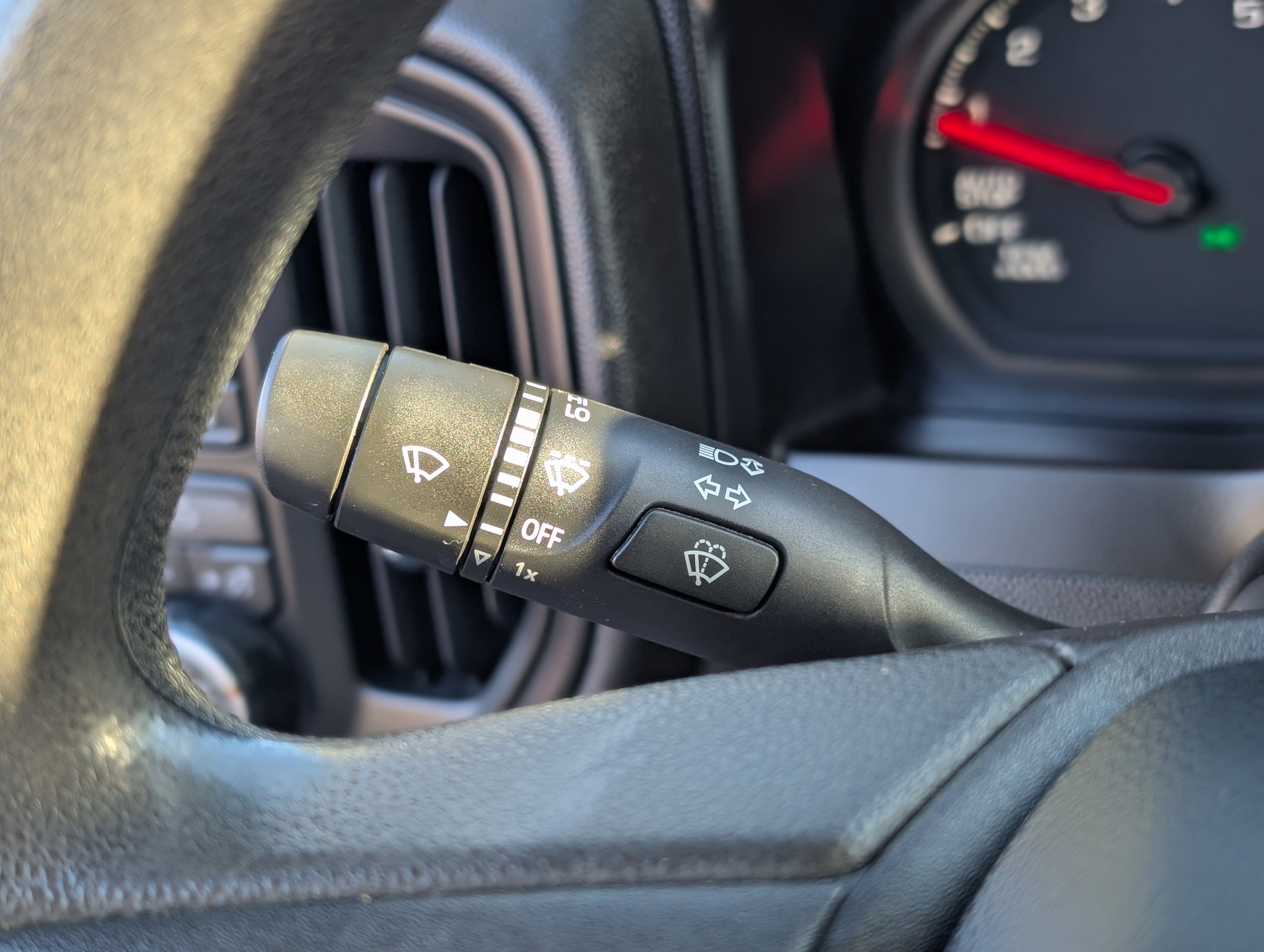 Used 2021 Chevrolet Silverado 1500 W/T w/ WT Value Package image 17