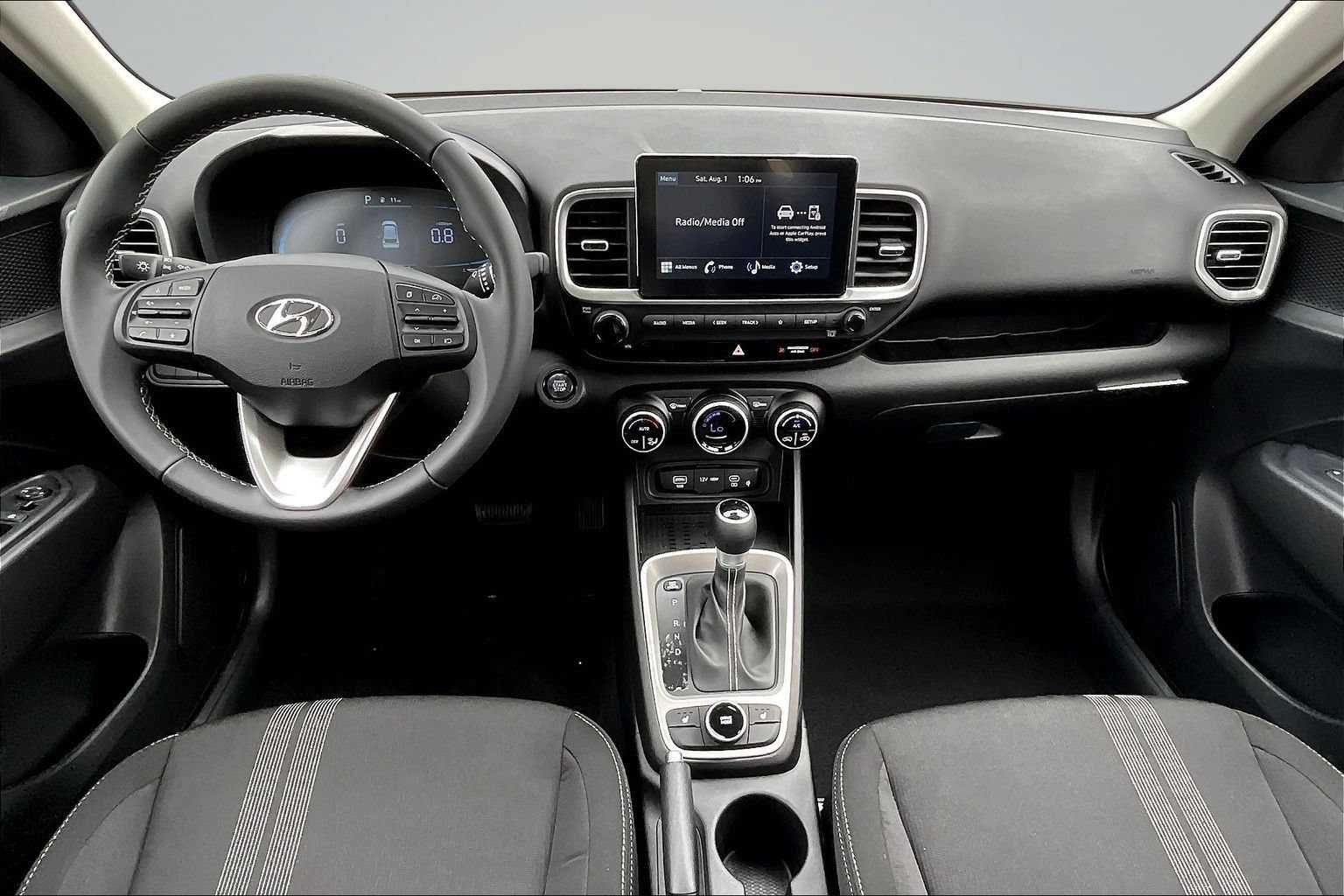 New 2026 Hyundai Venue SEL FWD image 7