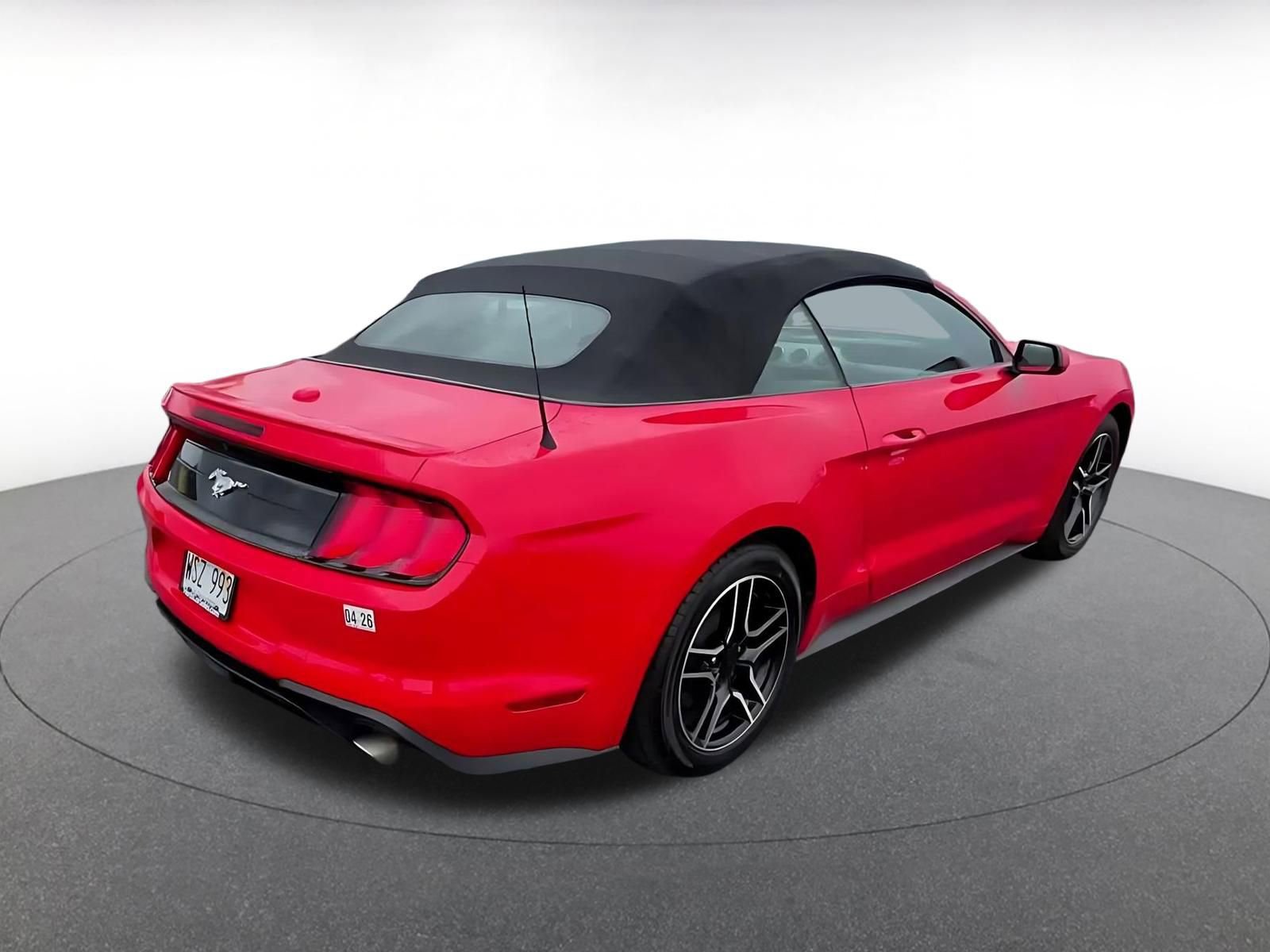 Used 2023 Ford Mustang Premium image 15